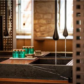 Luxury 3 Bedroom Villa with Jacuzzi, Sauna and Gym in Dubrovnik Old Town, Sleeps 6